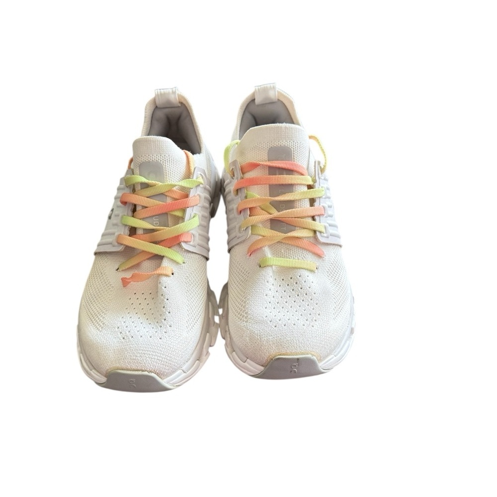 On Running Off White Sneakers with Colorful Laces - Picture 2 of 10